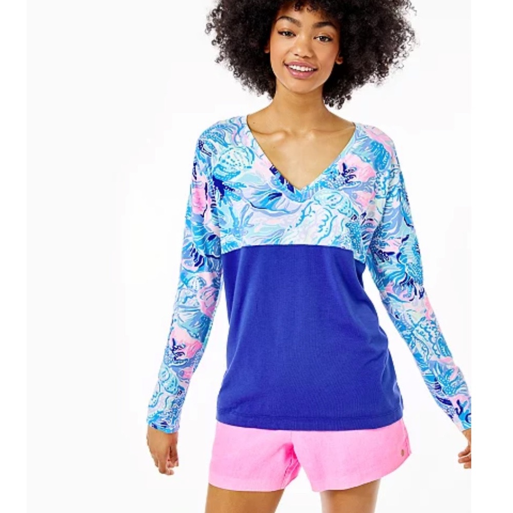 SOLD Lilly Pulitzer Finn long sleeve - Picture 1 of 5